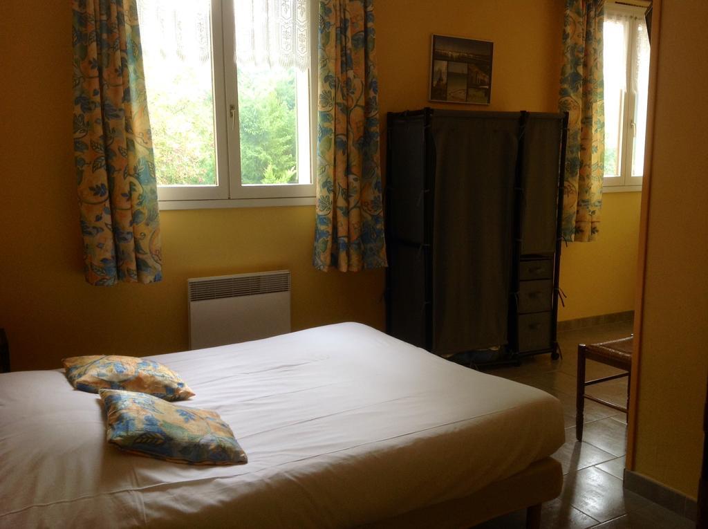 Logis Auberge De La Plaine La Rothière Pokoj fotografie